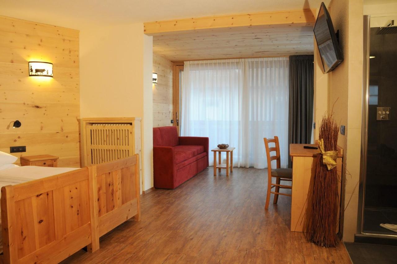 Hotel Helvetia Λιβίνιο Εξωτερικό φωτογραφία