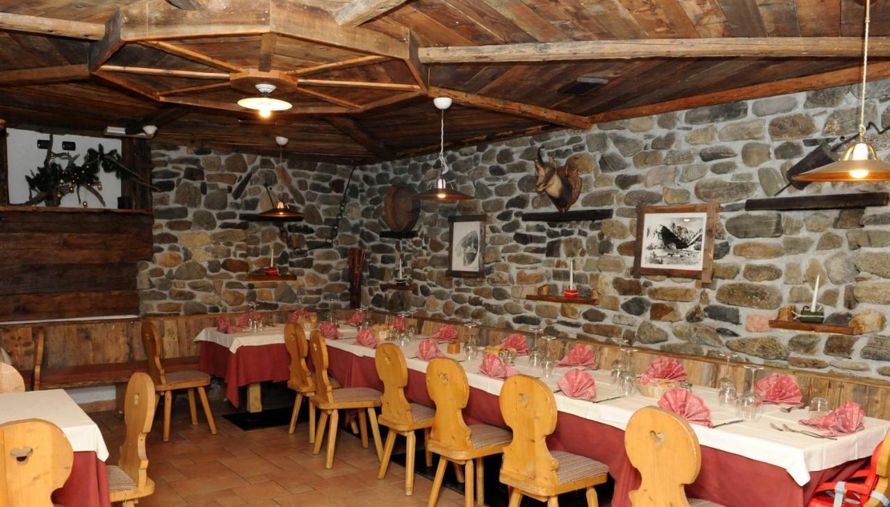 Hotel Helvetia Λιβίνιο Εξωτερικό φωτογραφία