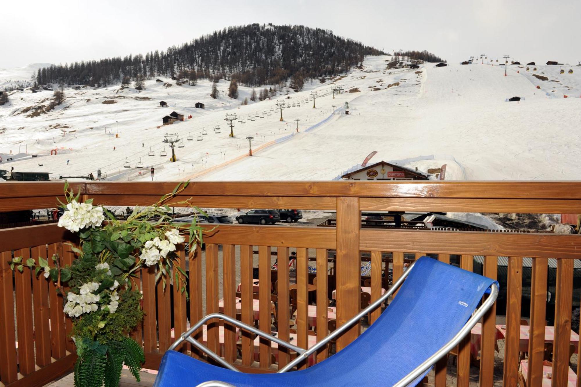 Hotel Helvetia Λιβίνιο Εξωτερικό φωτογραφία